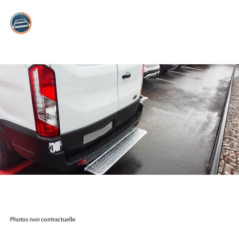 Marche pieds acier galvanisé MTS, sans perçage, ni attelage.