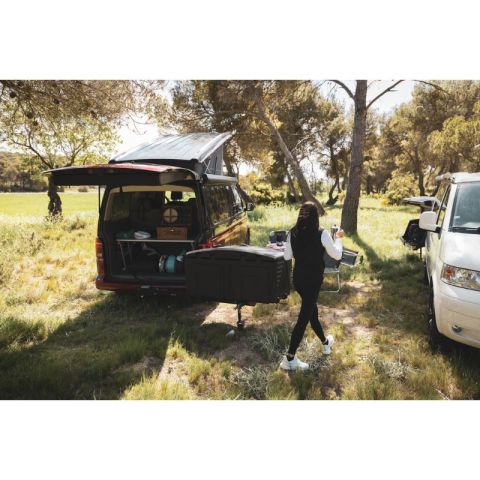 TOWBOX V3 CAMPER URBAN COURT